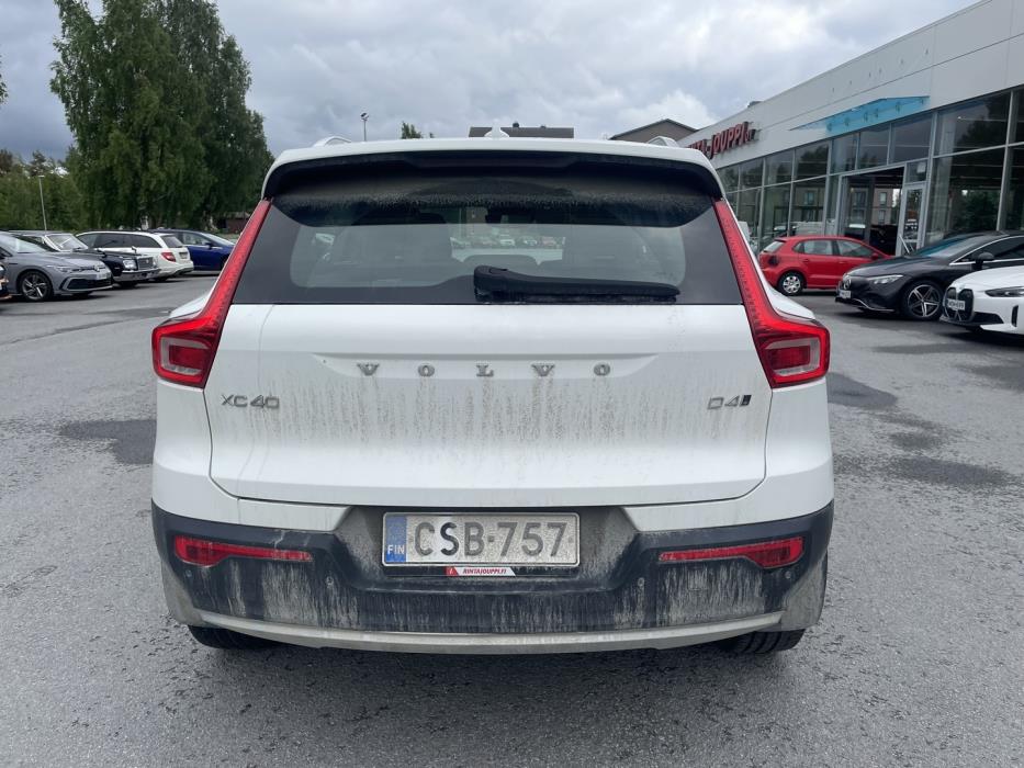 VOLVO XC40 2018