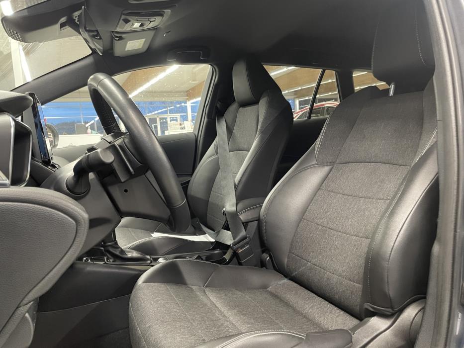 TOYOTA COROLLA 2024