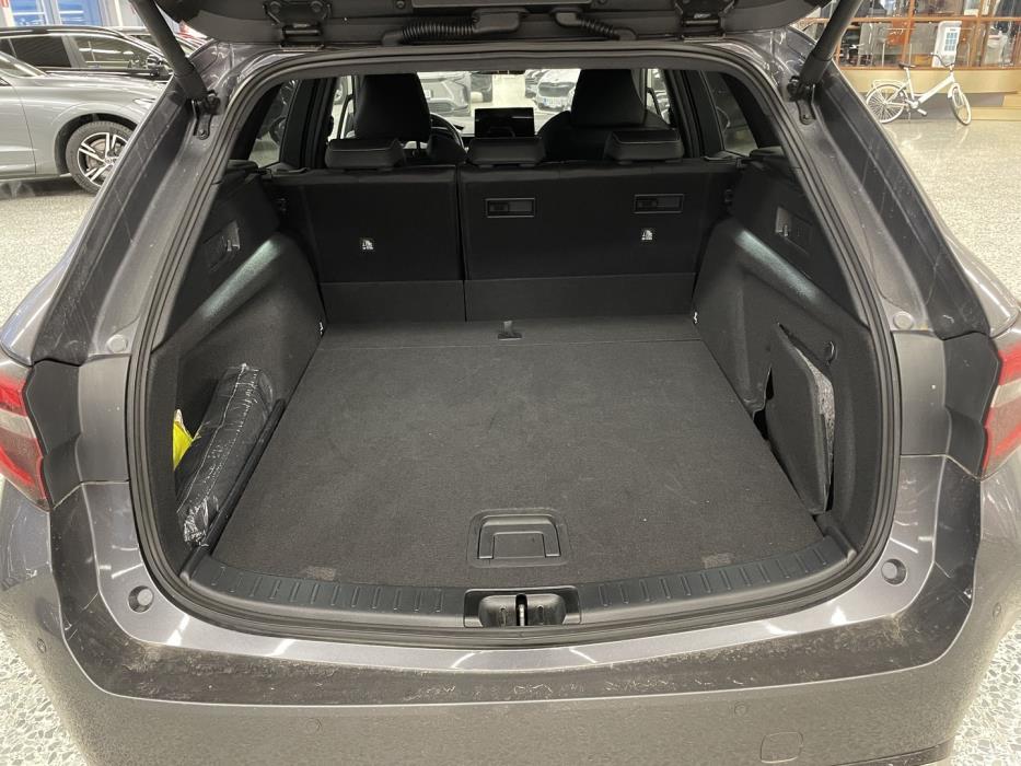 TOYOTA COROLLA 2024