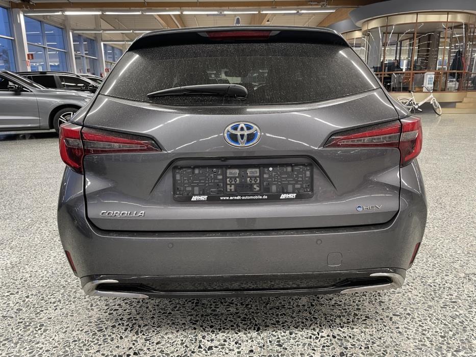 TOYOTA COROLLA 2024