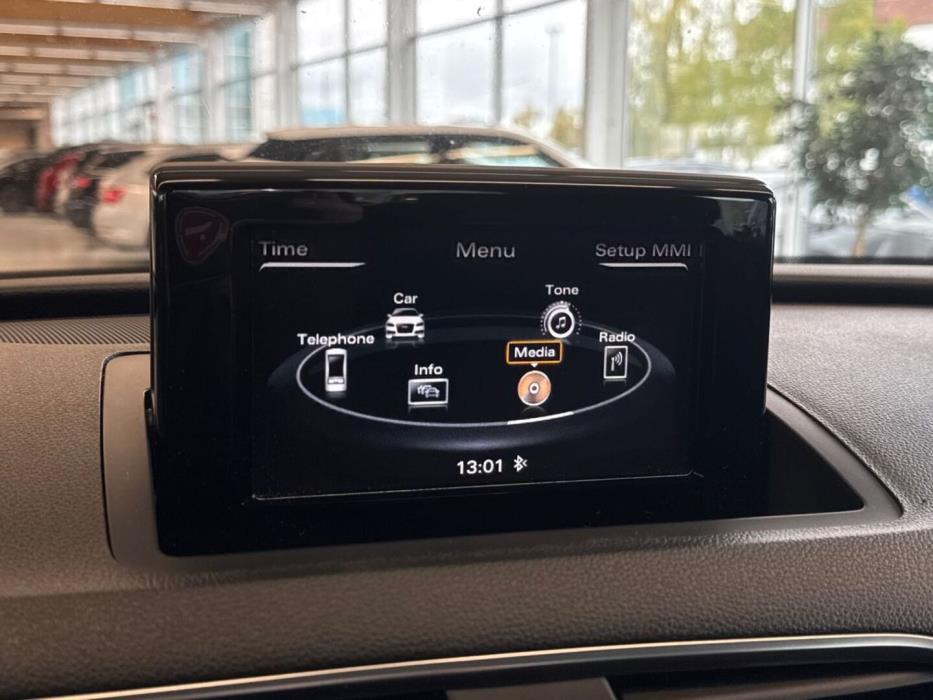 AUDI Q3 2016
