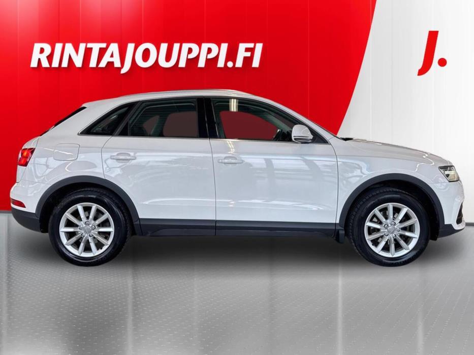 AUDI Q3 2016
