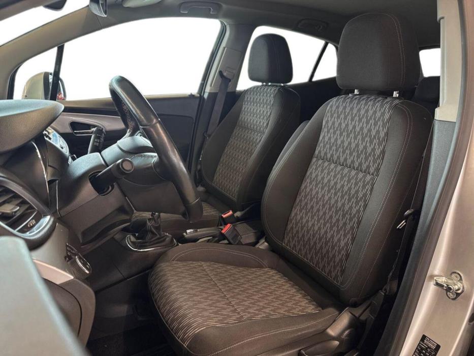 OPEL Mokka 2016