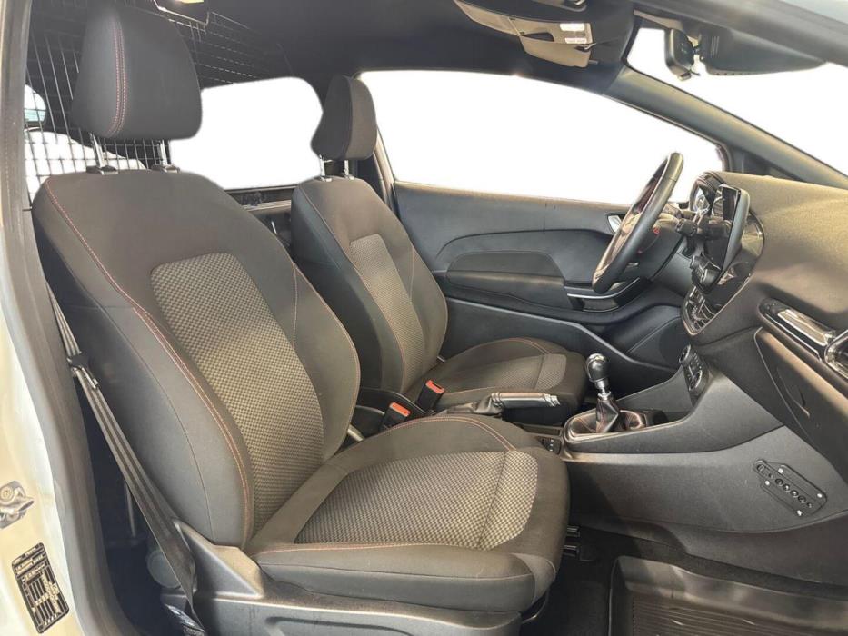 FORD Fiesta Van 2020