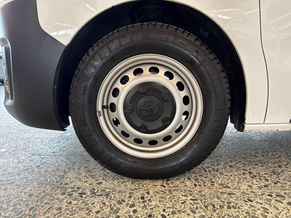 TOYOTA Proace 2020