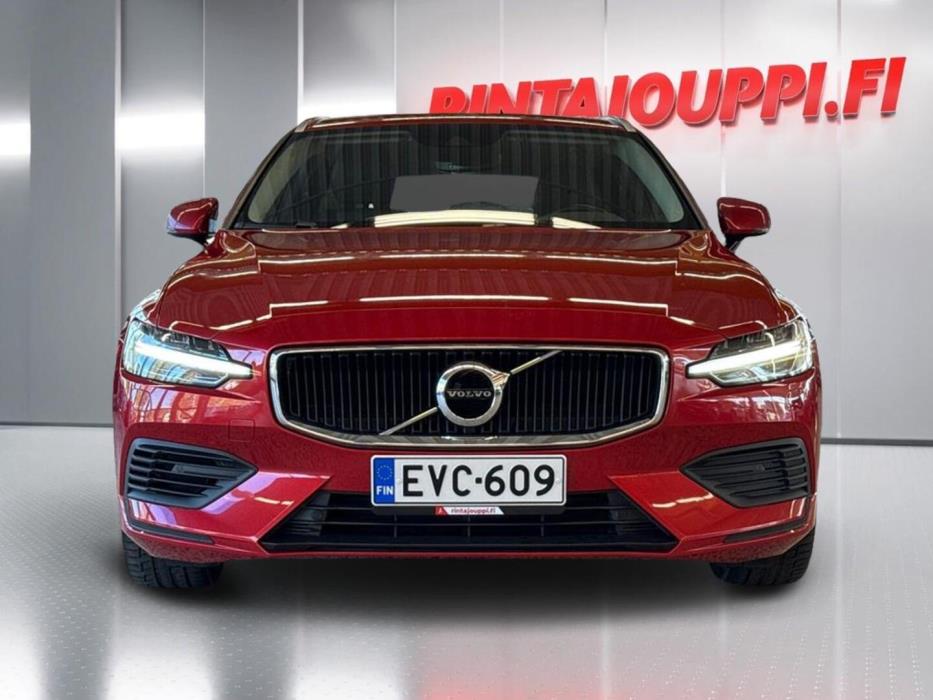 VOLVO V60 2020