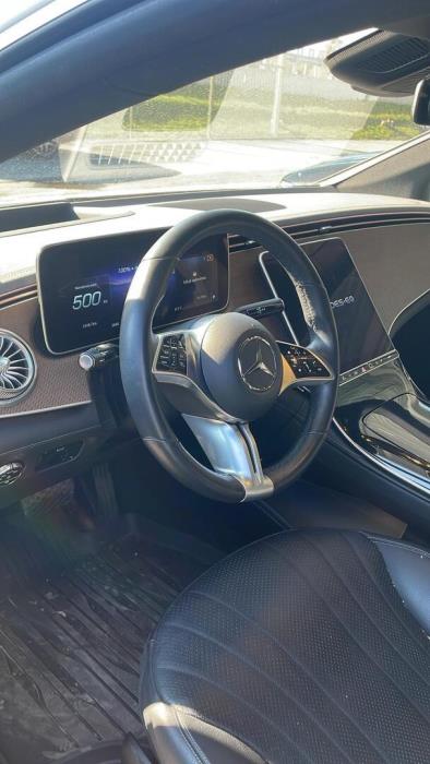 MERCEDES-BENZ EQE 2022