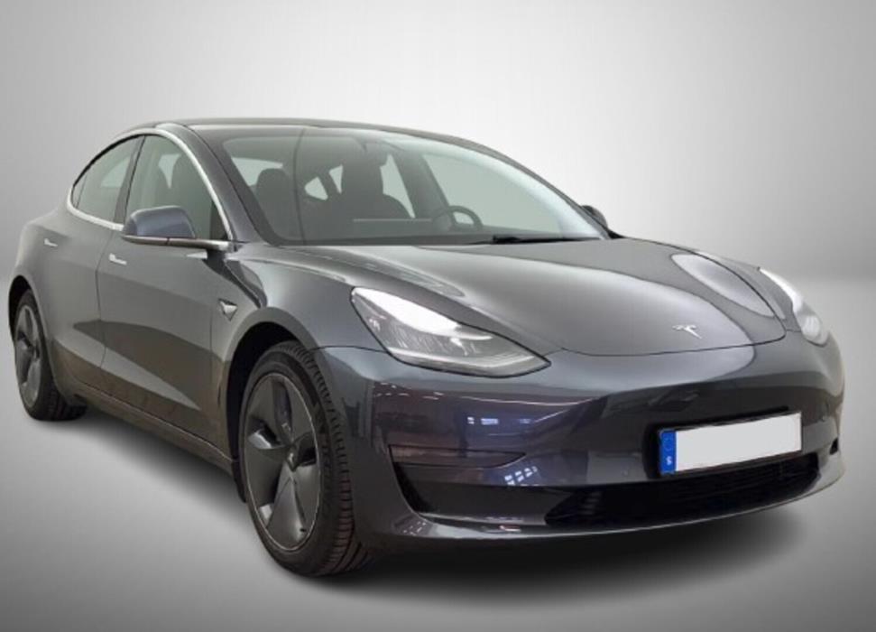 TESLA Model 3 2020