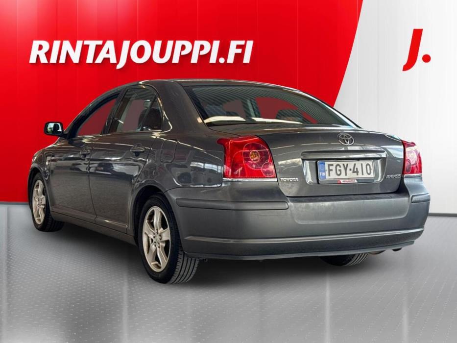 TOYOTA Avensis 2005