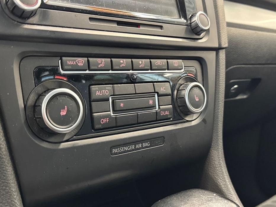 VOLKSWAGEN Golf 2009