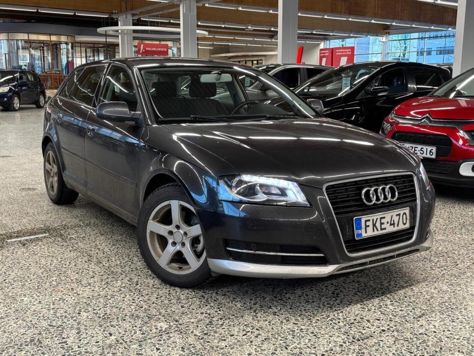 AUDI A3 2011