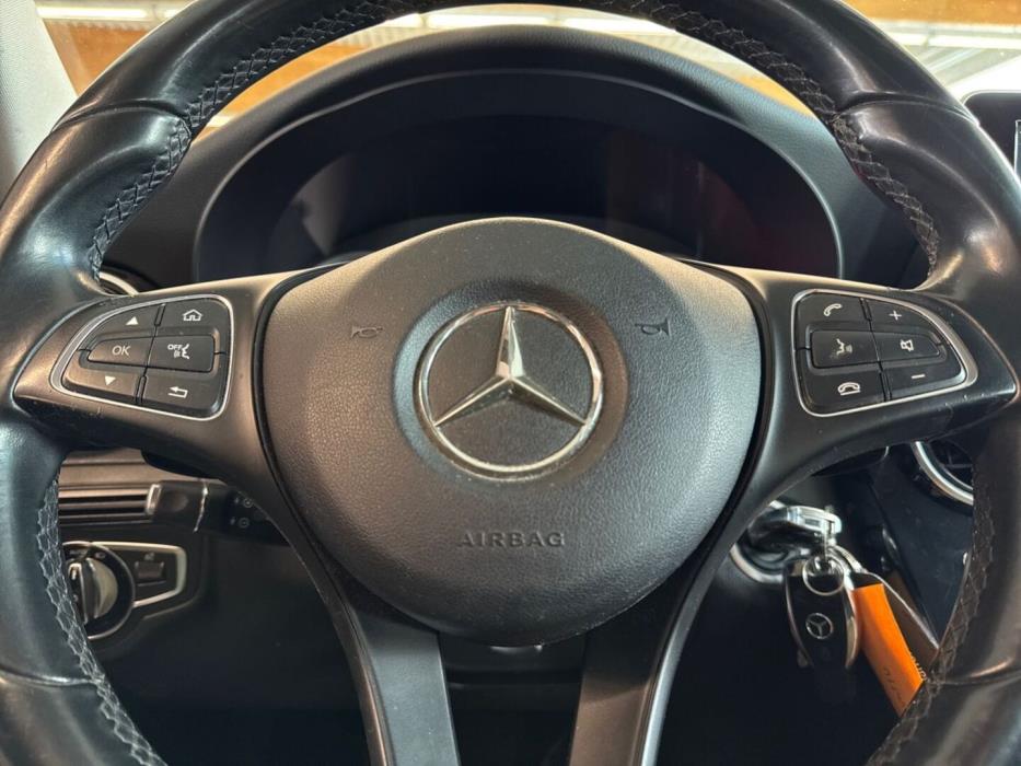 MERCEDES-BENZ C 2015