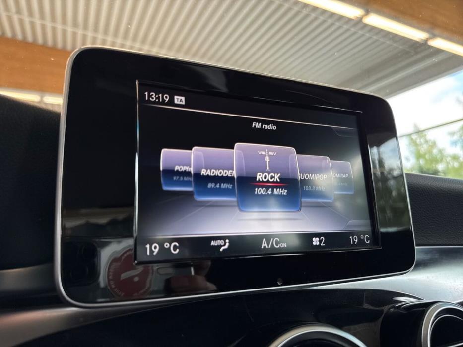 MERCEDES-BENZ C 2015