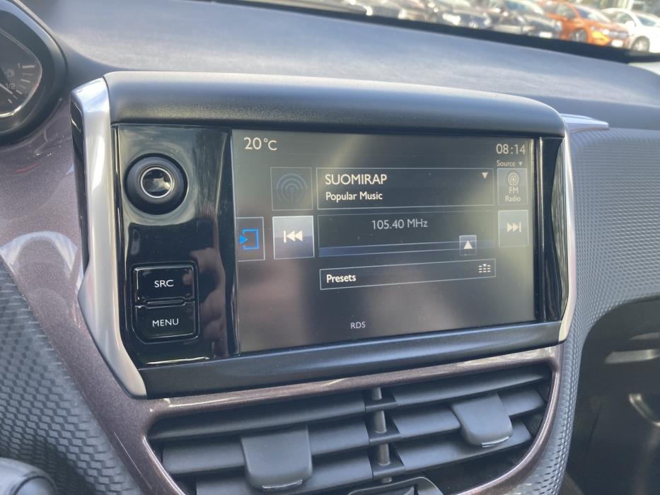 PEUGEOT 2008 2015