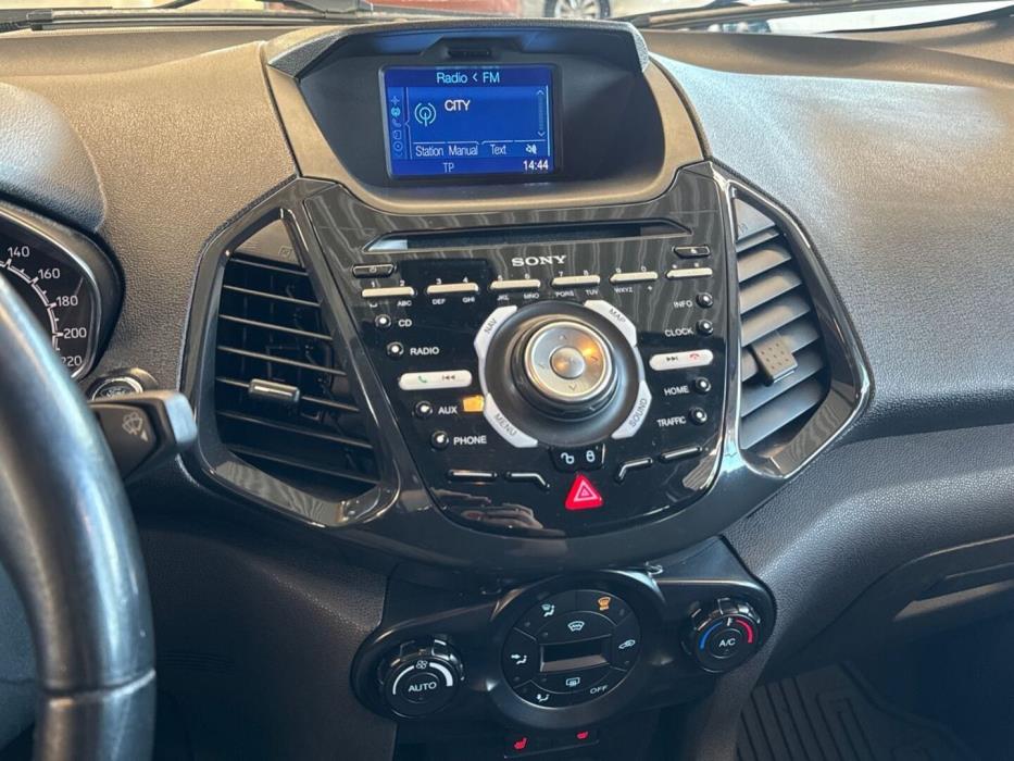 FORD Ecosport 2016