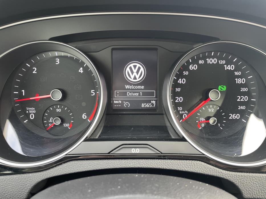 VOLKSWAGEN Passat 2019