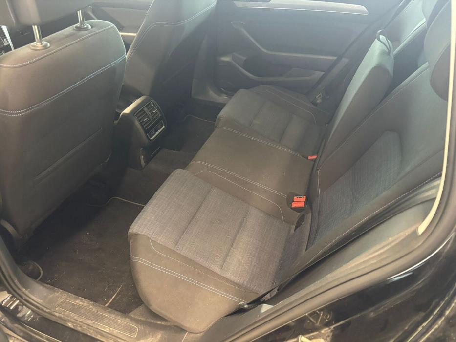 VOLKSWAGEN Passat 2019