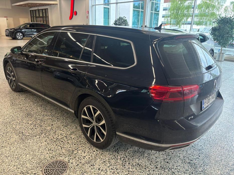 VOLKSWAGEN Passat 2019