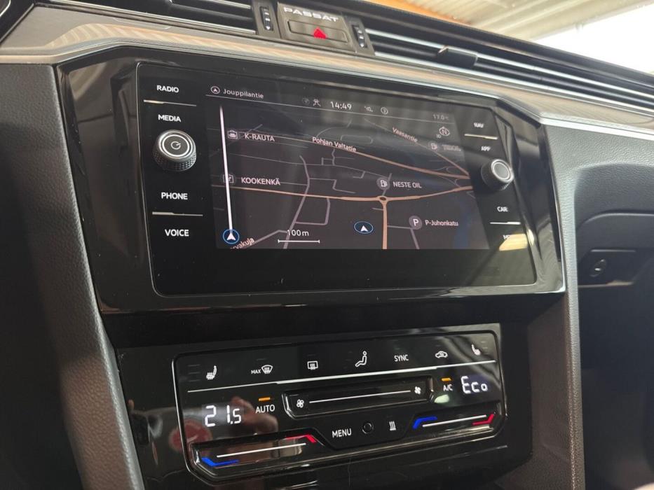 VOLKSWAGEN Passat 2021