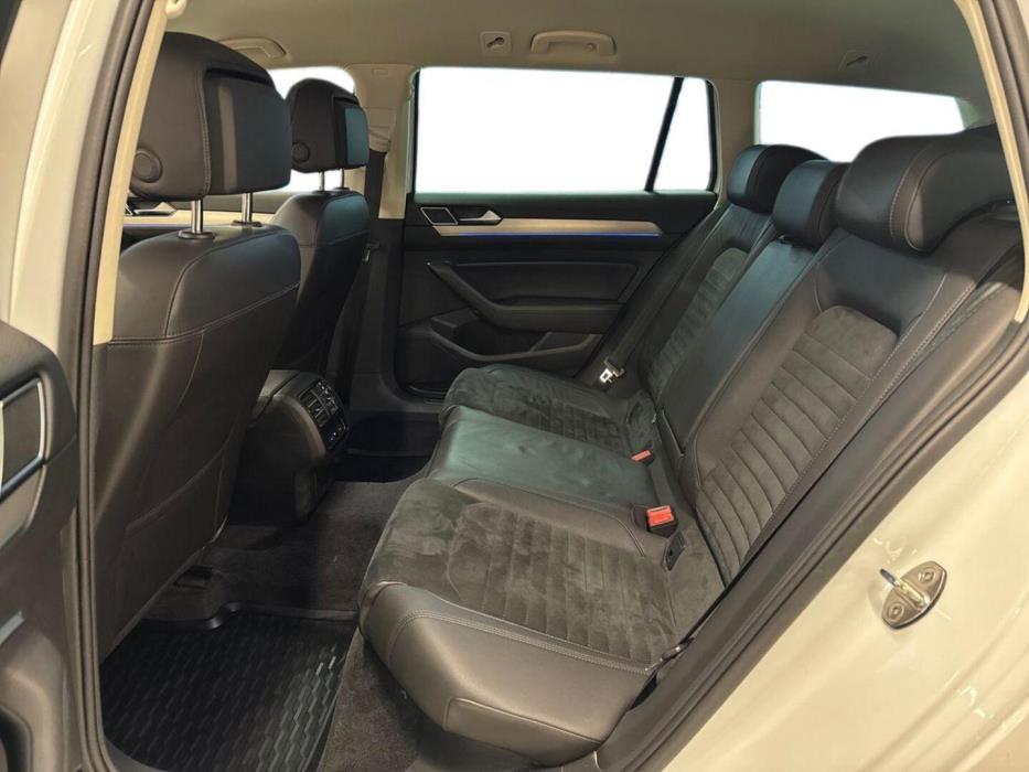 VOLKSWAGEN Passat 2018