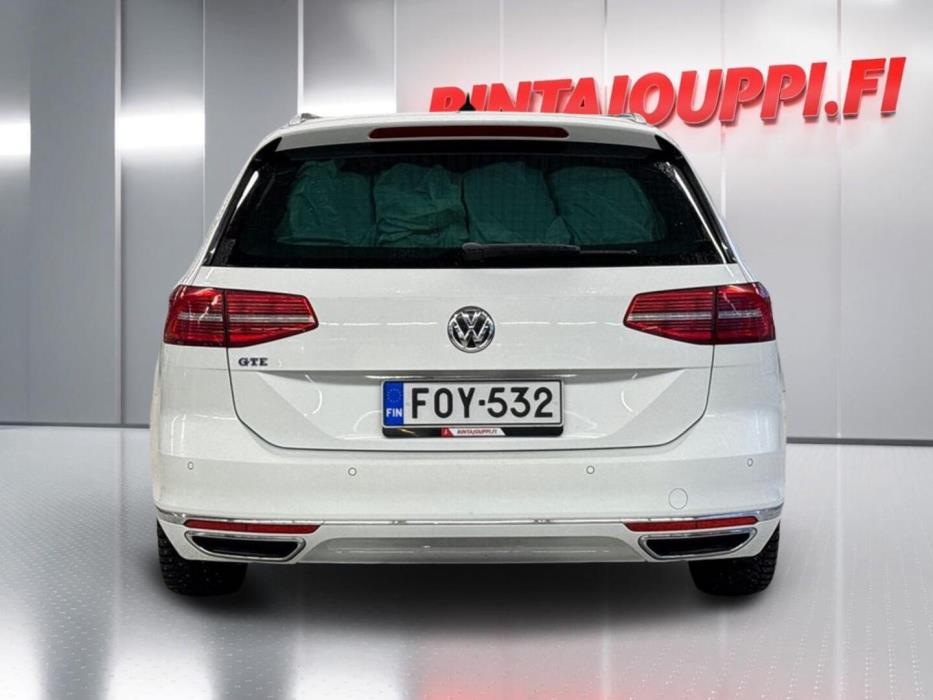 VOLKSWAGEN Passat 2018