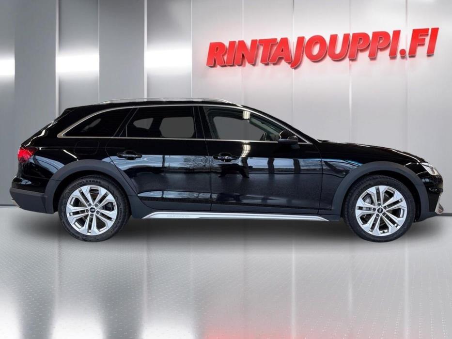 AUDI A4 allroad quattro 2022