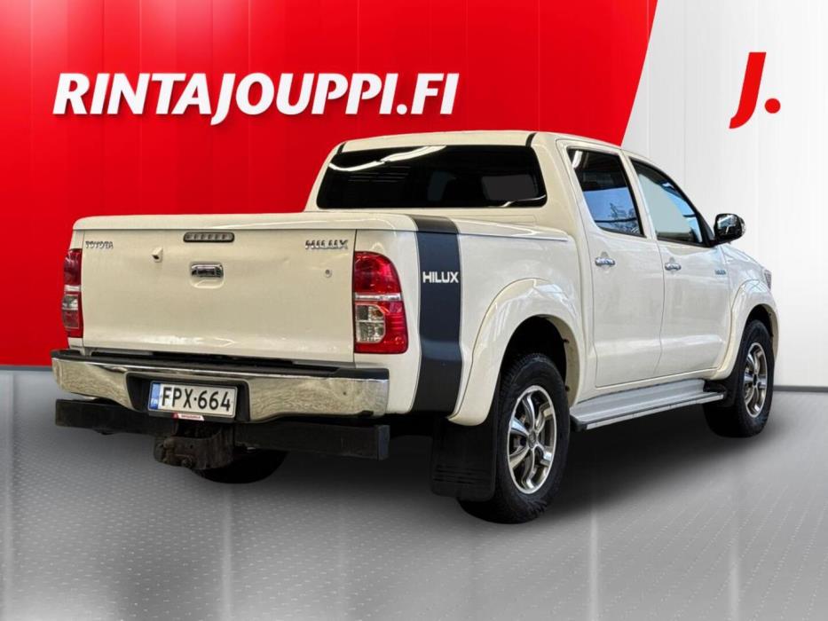 TOYOTA Hilux 2012