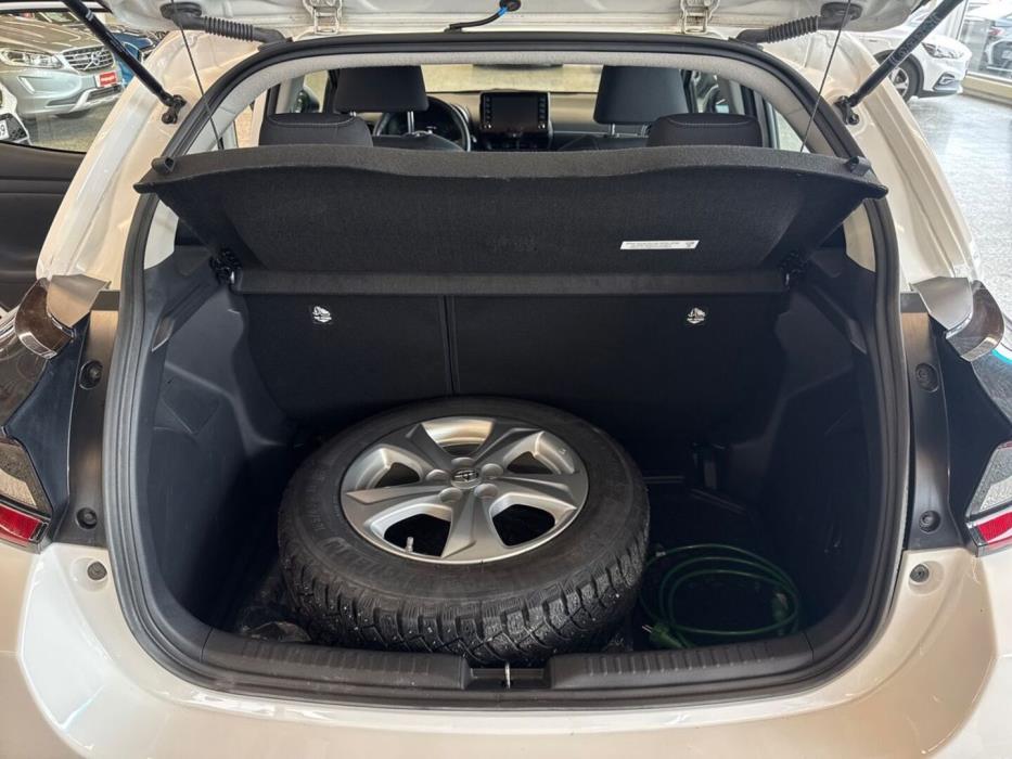 TOYOTA Yaris 2023