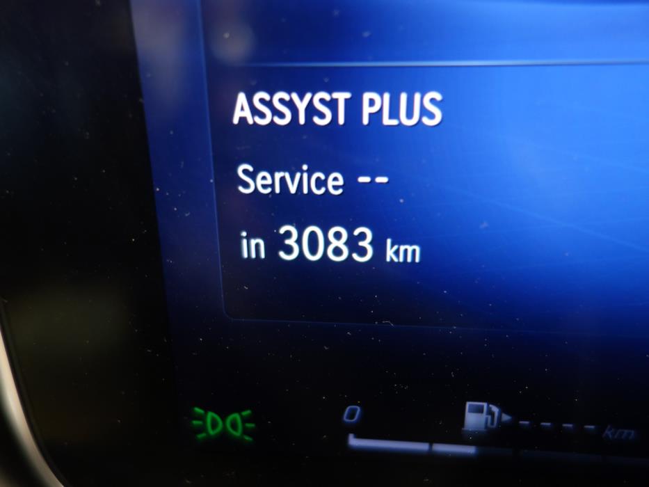 MERCEDES-BENZ C 2023