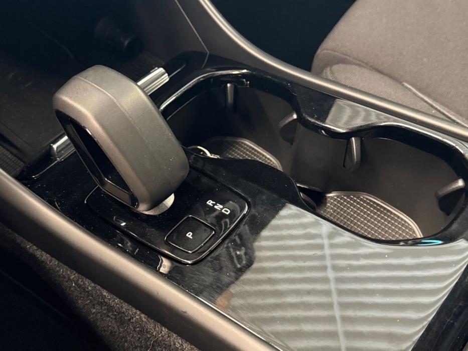 VOLVO C40 2023