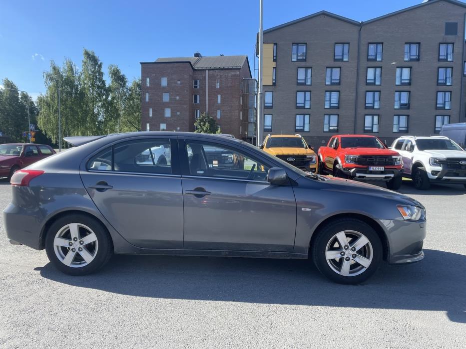 MITSUBISHI Lancer 2009