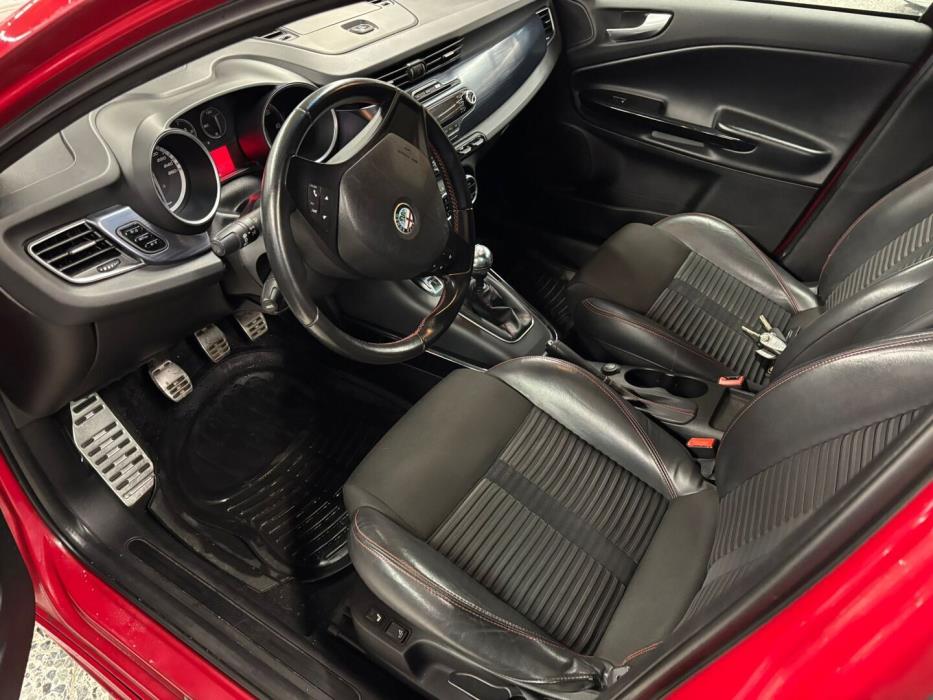 ALFA ROMEO Giulietta 2011