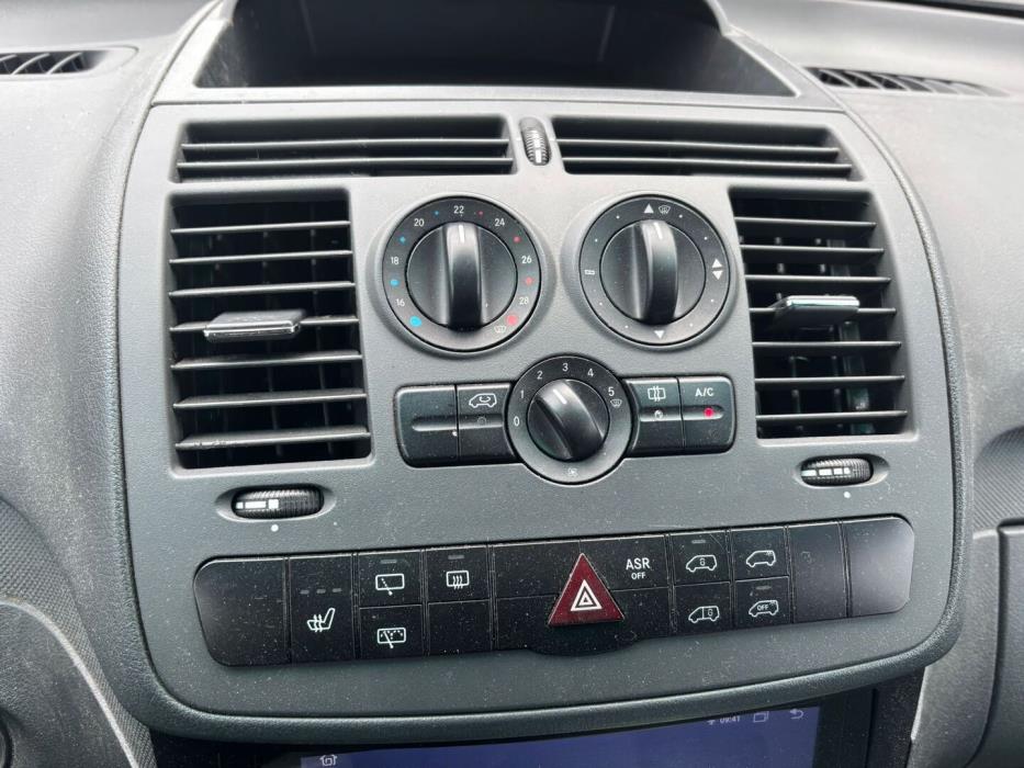 MERCEDES-BENZ Vito 2014