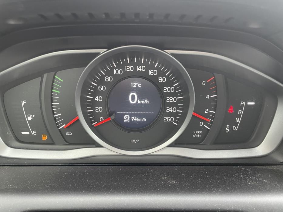 VOLVO XC60 2015