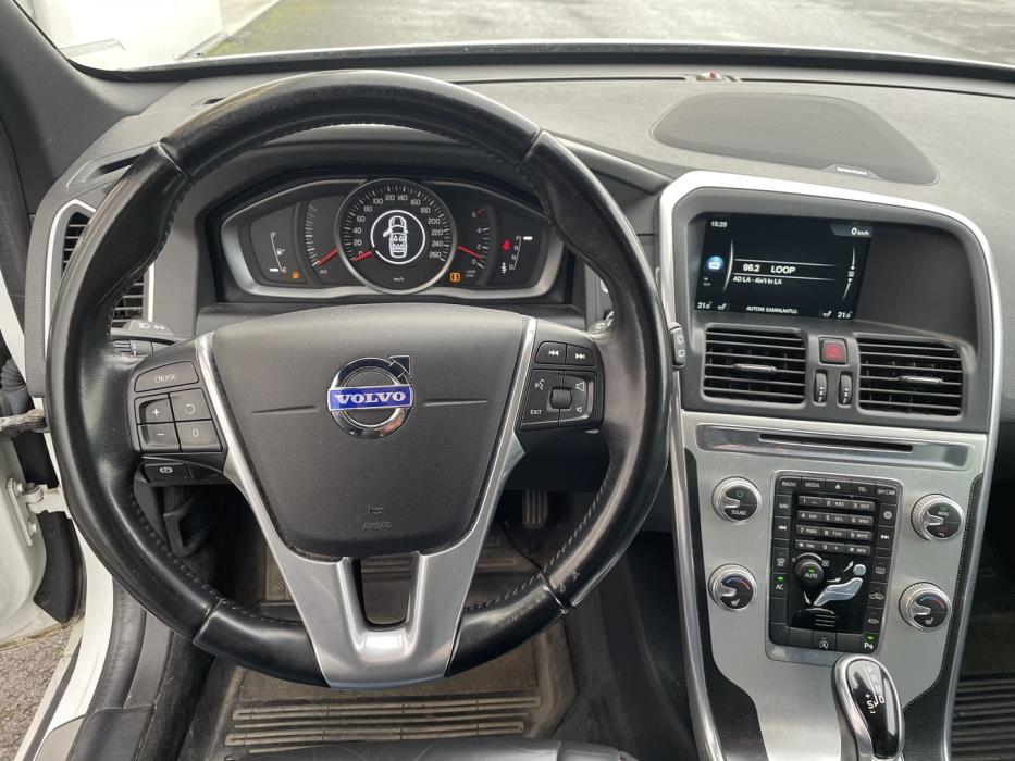 VOLVO XC60 2015