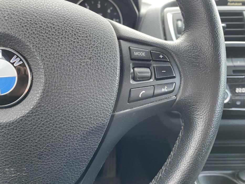 BMW 118 2016