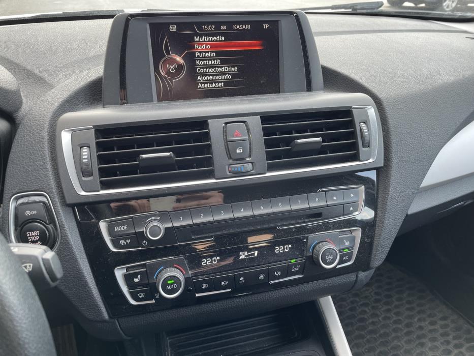 BMW 118 2016