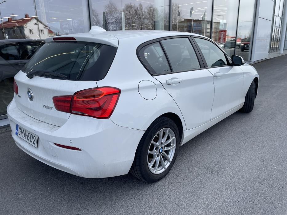 BMW 118 2016