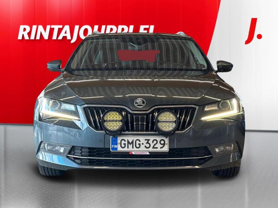 SKODA Superb 2016