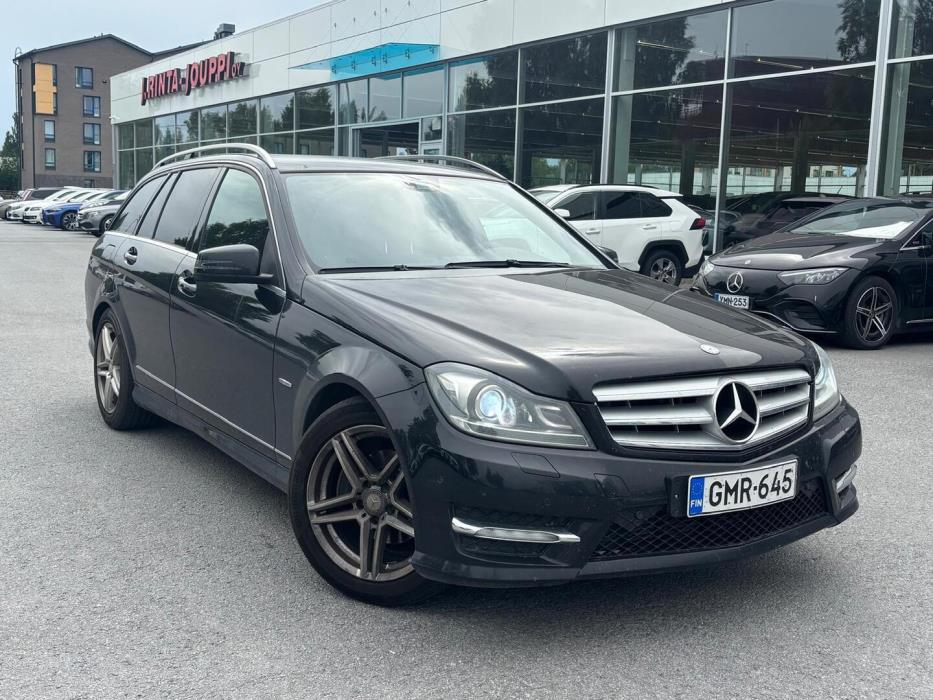 MERCEDES-BENZ C 2011