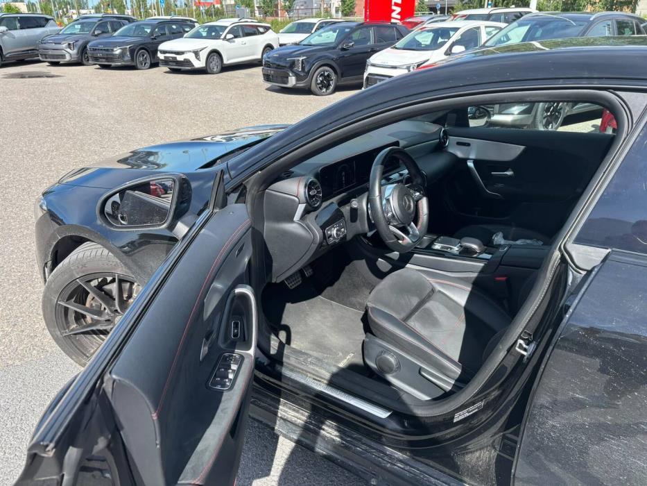 MERCEDES-BENZ CLA 2019