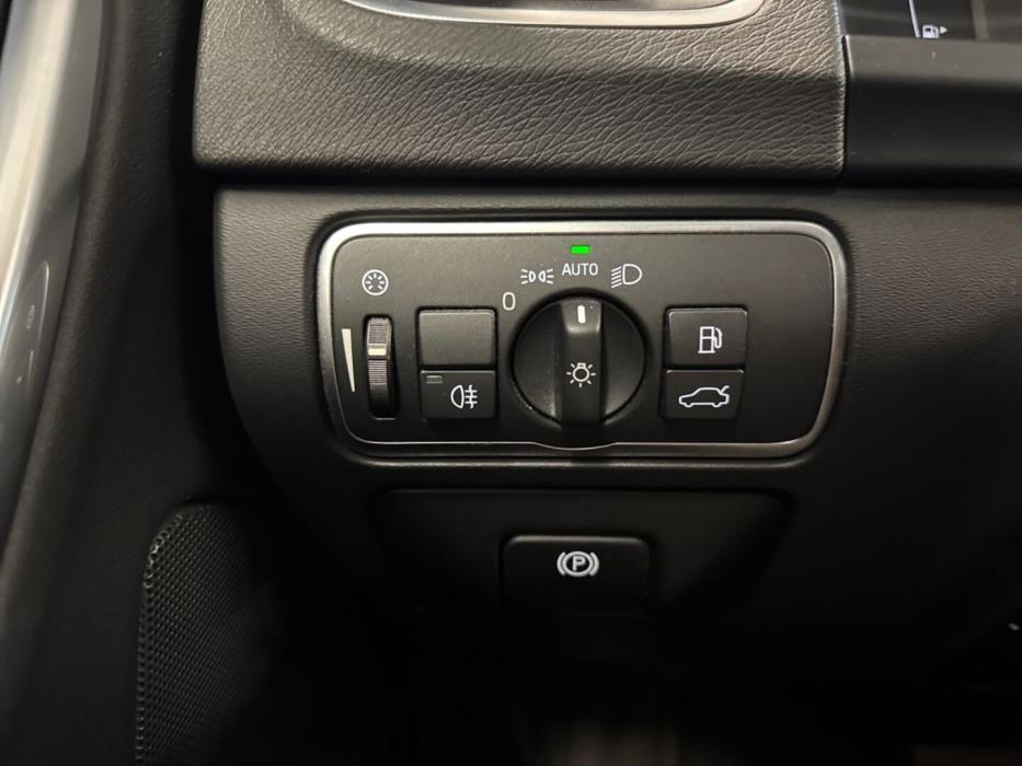 VOLVO V60 Cross Country 2015