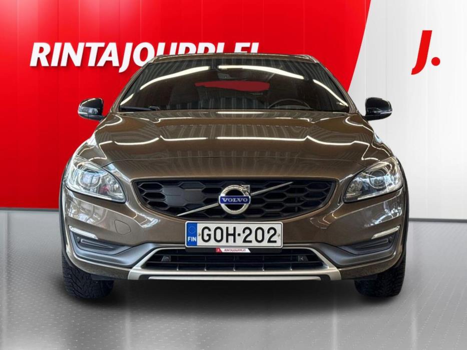 VOLVO V60 Cross Country 2015