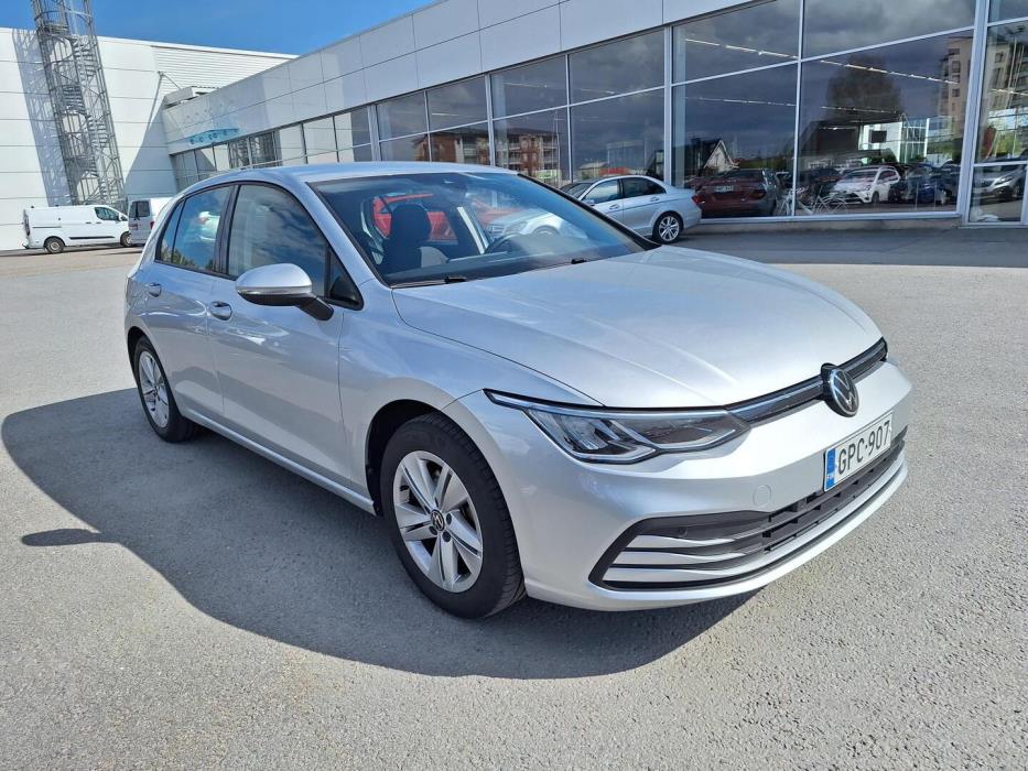 VOLKSWAGEN Golf 2022