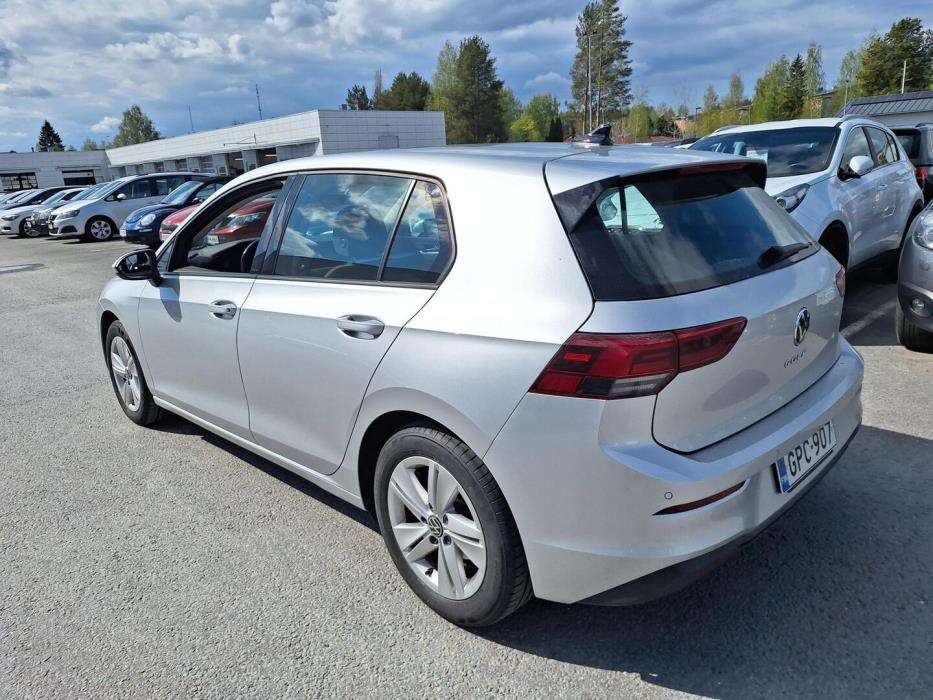 VOLKSWAGEN Golf 2022