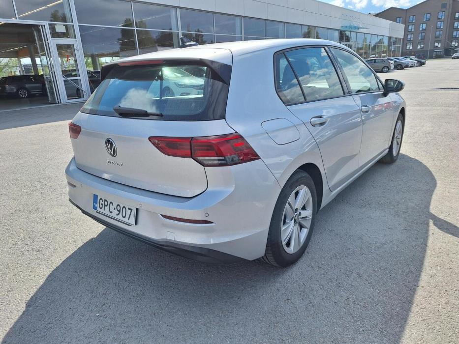 VOLKSWAGEN Golf 2022