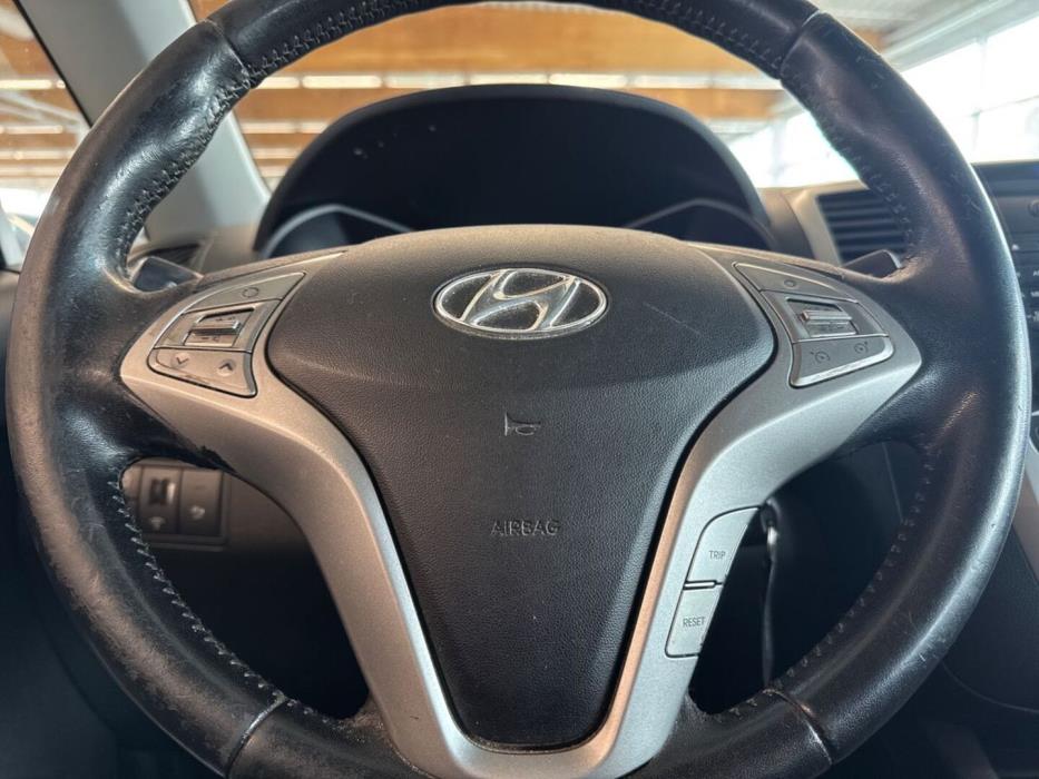HYUNDAI ix20 2012