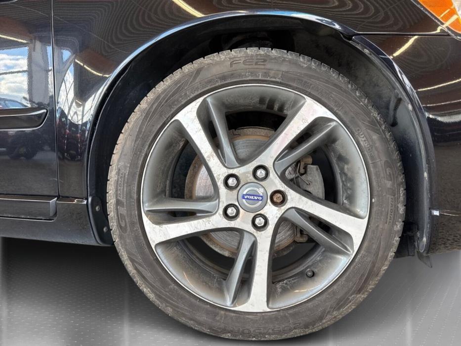 VOLVO V50 2012