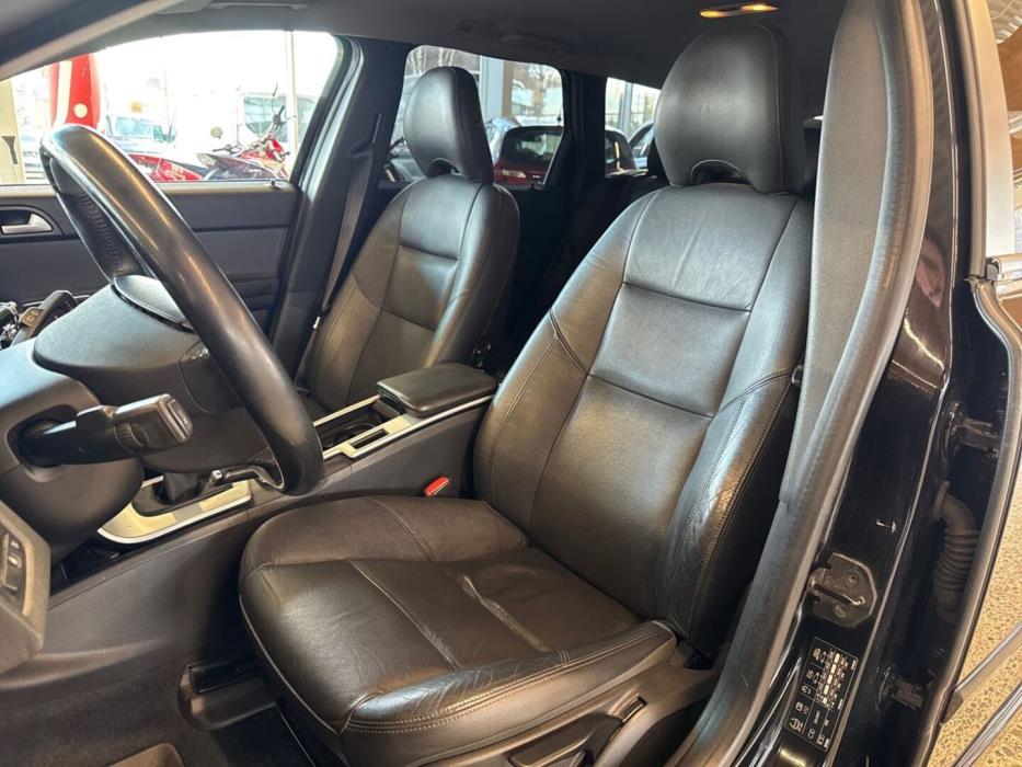 VOLVO V50 2012