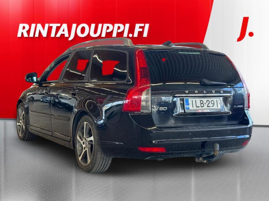 VOLVO V50 2012